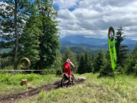 957542a7-e352-49ac-b2fe-bc95841a7bef